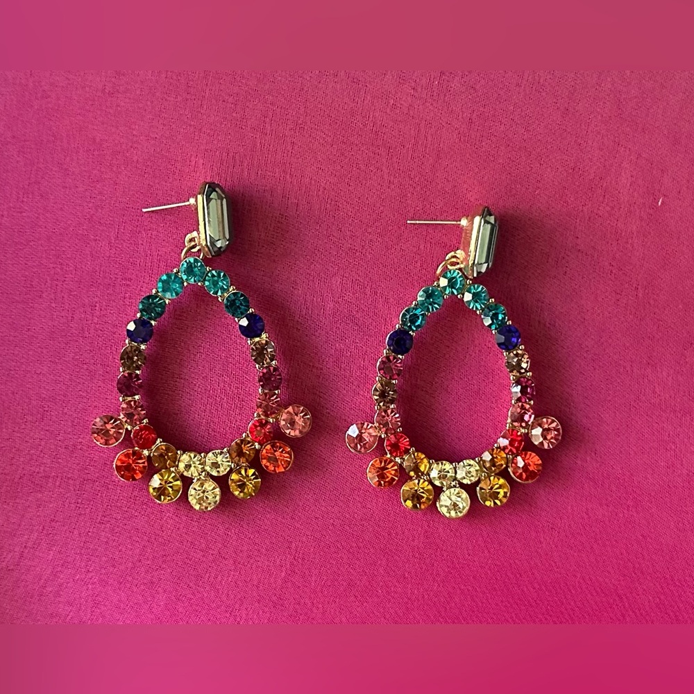 MULTICOLOR RAINBOW EARRINGS USED